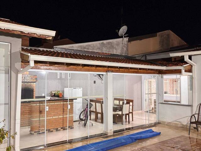 #CA0006 - Casa para Venda em Bauru - SP