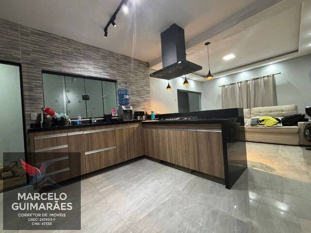 #CA0031 - Casa para Venda em Bauru - SP