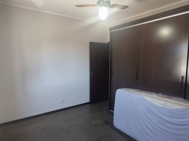 Sobrado para Venda em Bauru - 5